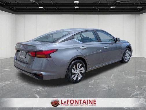 Gun Metallic 2021 Nissan Altima 2.5 S