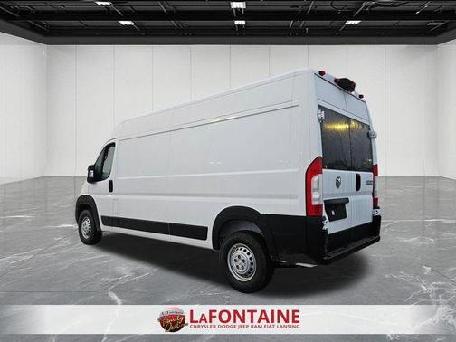 Bright White Clearcoat 2026 RAM ProMaster 2500 High Roof
