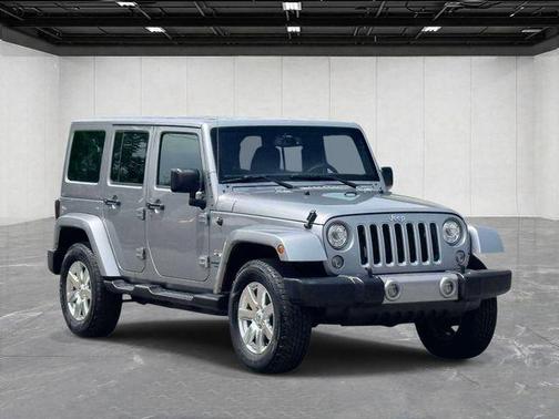 Billet Silver Metallic Clearcoat 2017 Jeep Wrangler Unlimited Sahara