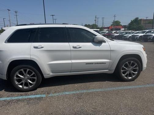 2019 Jeep Grand Cherokee Summit