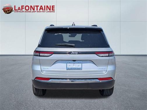 2025 Jeep Grand Cherokee Laredo X