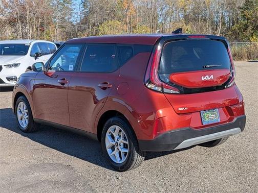 2024 Kia Soul LX