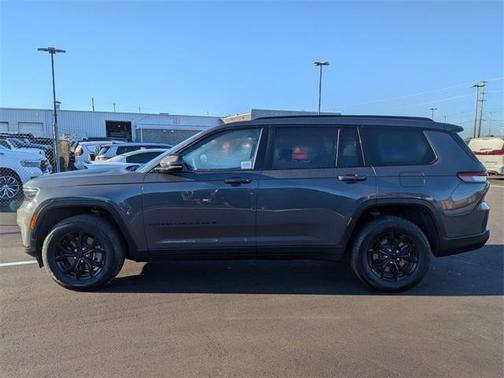 2024 Jeep Grand Cherokee L Laredo