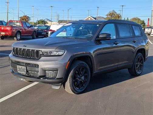 2024 Jeep Grand Cherokee L Laredo