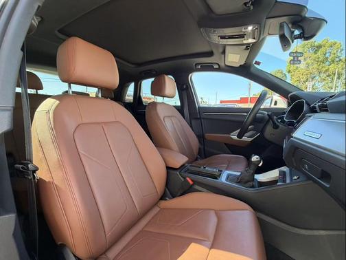 2021 Audi Q3 40 Premium