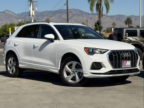 2021 Audi Q3 40 Premium