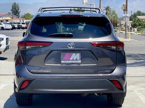 2023 Toyota Highlander XLE