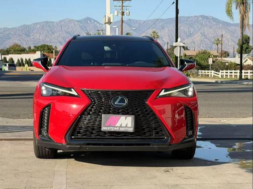 2024 Lexus UX 250h F Sport