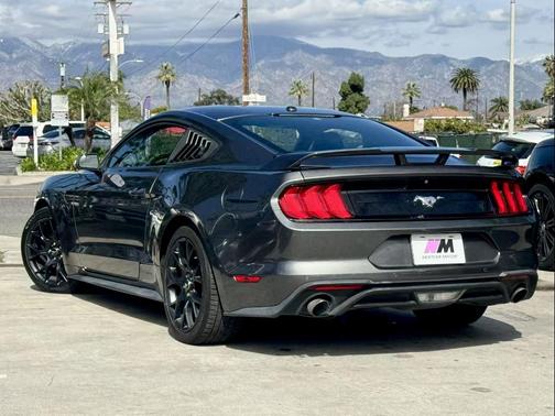 2018 Ford Mustang EcoBoost