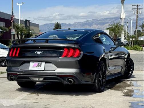 2018 Ford Mustang EcoBoost