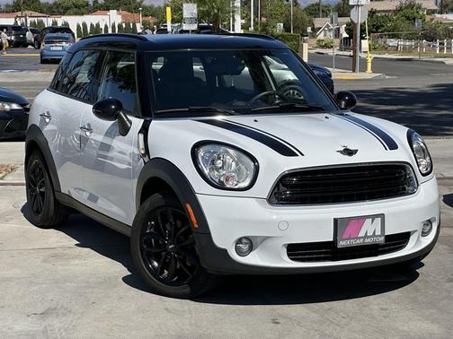 2015 MINI Countryman Cooper