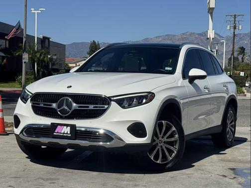 2023 Mercedes-Benz GLC 300 Base