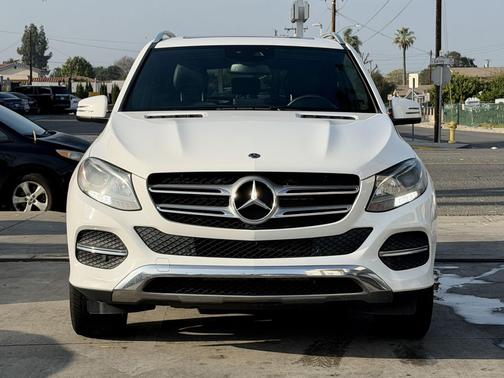 White 2018 Mercedes-Benz GLE 350 Base