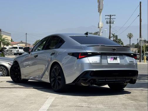 Iridium 2021 Lexus IS 350 Base
