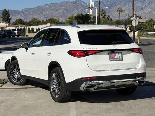 2024 Mercedes-Benz GLC 300 Base