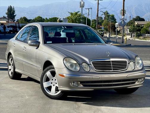 2004 Mercedes-Benz E-Class 4dr Sdn 5.0L