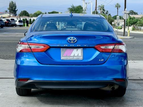 2020 Toyota Camry LE