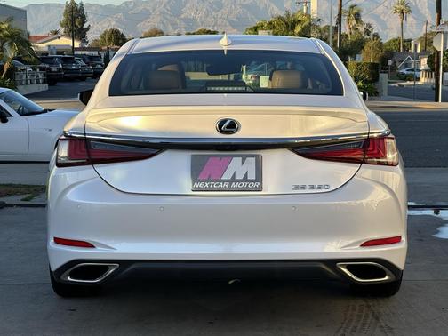 2021 Lexus ES 350 Base