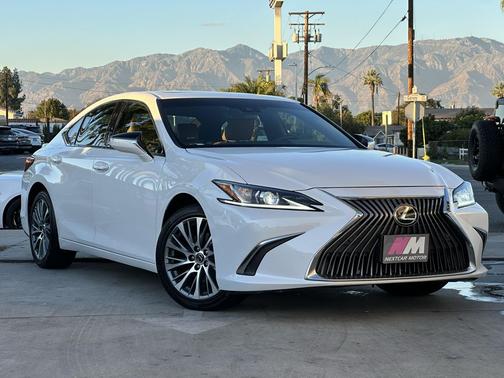 2021 Lexus ES 350 Base