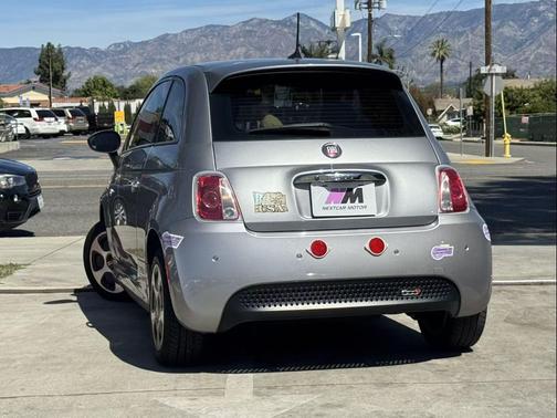 Gray 2018 FIAT 500e Battery Electric