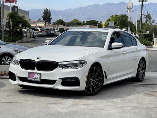 2019 BMW 540 540i Sedan