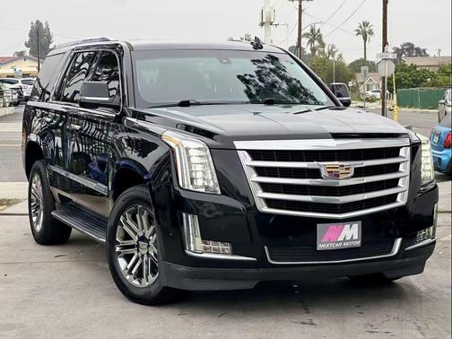 2018 Cadillac Escalade Base