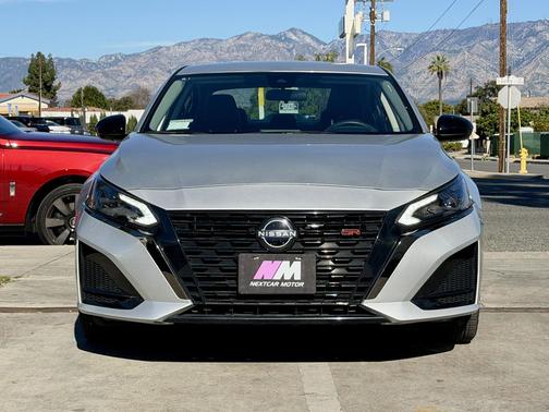 2023 Nissan Altima SR FWD