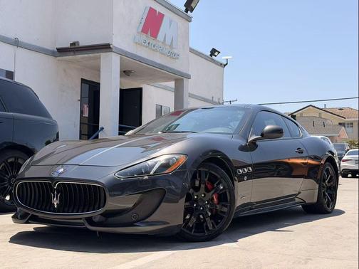 Gray 2014 Maserati GranTurismo Sport