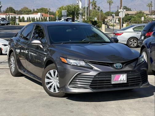2021 Toyota Camry LE