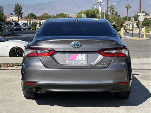 2021 Toyota Camry LE