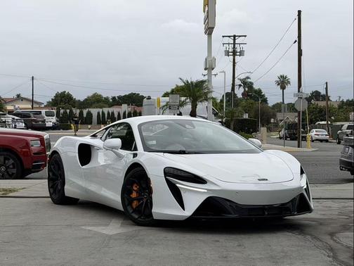 White 2023 McLaren Artura Coupe