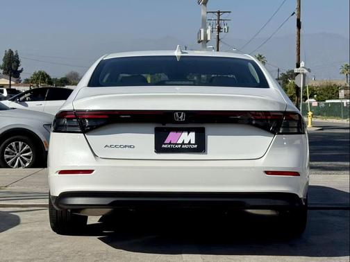 Platinum White Pearl 2023 Honda Accord LX 1.5T