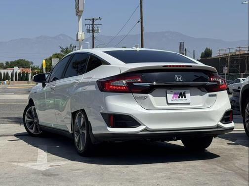 Platinum White Pearl 2021 Honda Clarity Plug-In Hybrid Base
