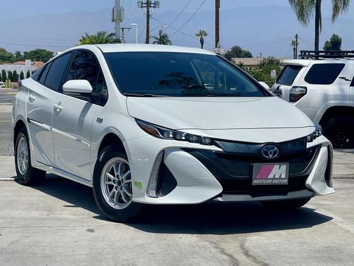 2021 Toyota Prius Prime XLE
