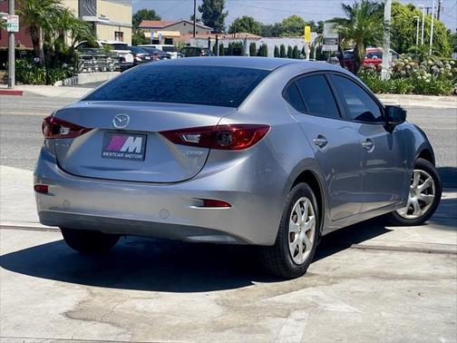 2016 Mazda Mazda3 i Sport