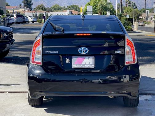 2014 Toyota Prius Four