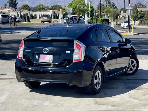 2014 Toyota Prius Four