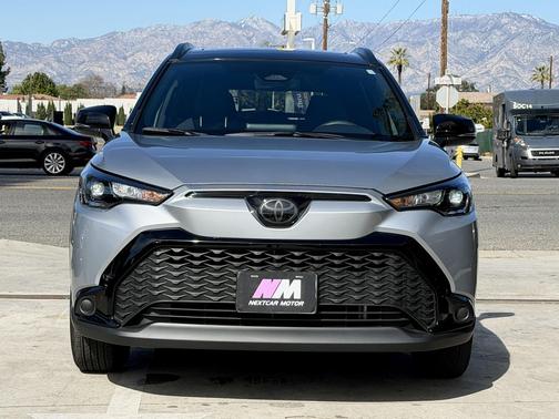 2024 Toyota Corolla Hybrid SE