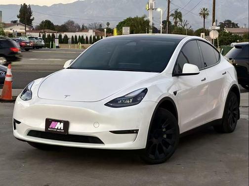 2023 Tesla Model Y Long Range Dual Motor All-Wheel Drive