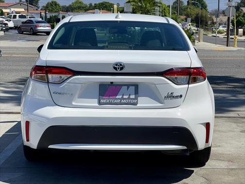 2024 Toyota Corolla Hybrid LE