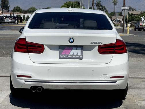 2016 BMW 328 4dr Sdn 328i RWD South Africa SULEV