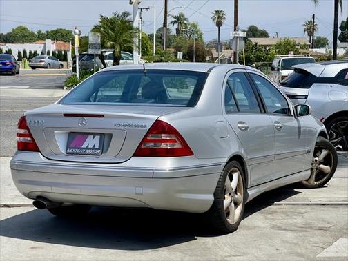 2005 Mercedes-Benz C-Class C230 Kompressor Sport