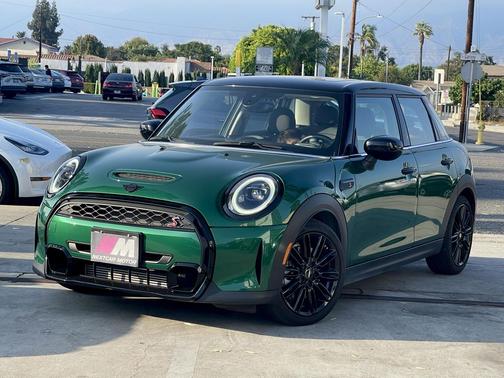 2024 MINI Hardtop Cooper S