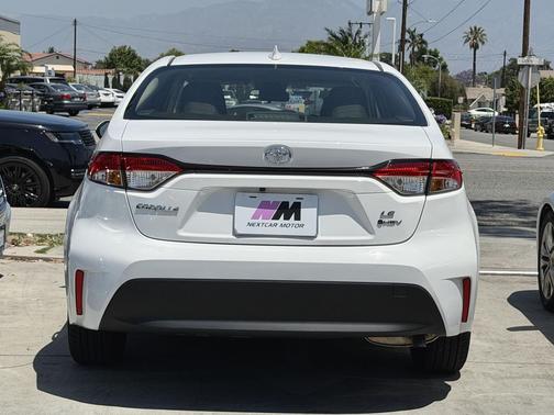 Ice Cap 2026 Toyota Corolla Hybrid LE