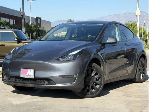 2023 Tesla Model Y Long Range AWD