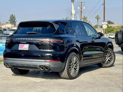 2019 Porsche Cayenne Cayenne