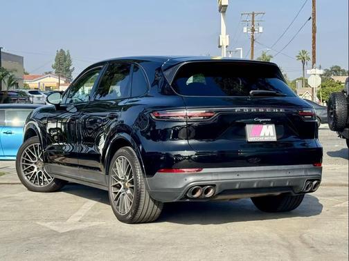 2019 Porsche Cayenne Cayenne