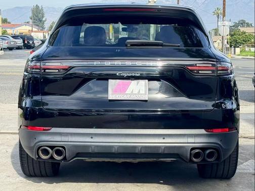 2019 Porsche Cayenne Cayenne