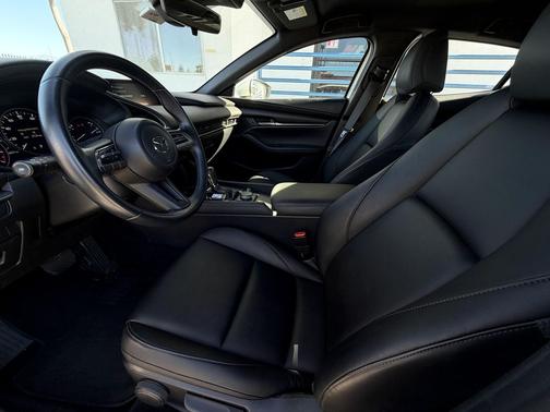 2021 Mazda Mazda3 FWD w/Select Package