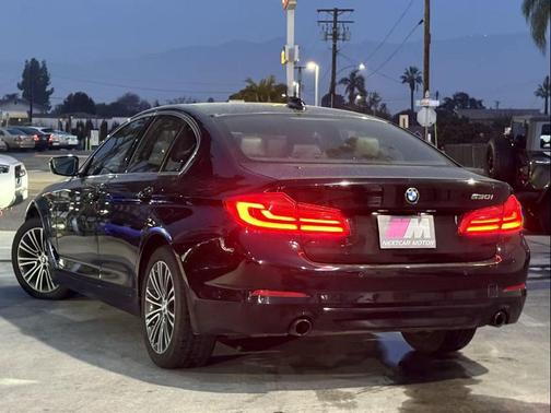 2020 BMW 530 530i Sedan